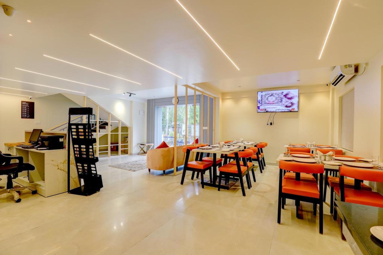Myspace Triton Suites Bangalore Bagian luar foto