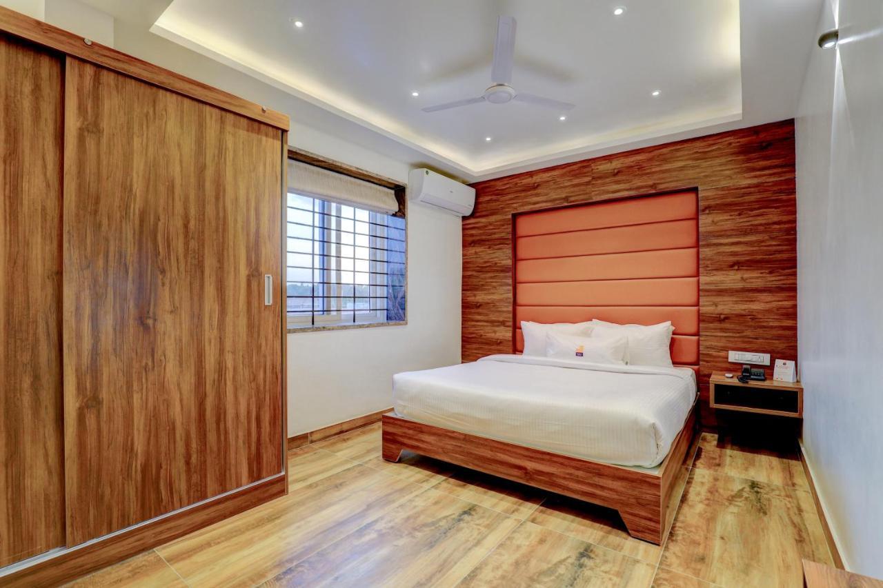 Myspace Triton Suites Bangalore Bagian luar foto