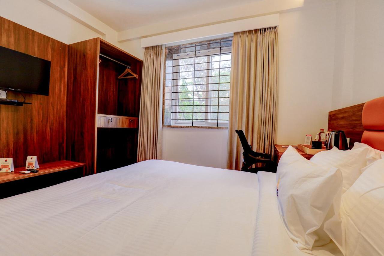 Myspace Triton Suites Bangalore Bagian luar foto