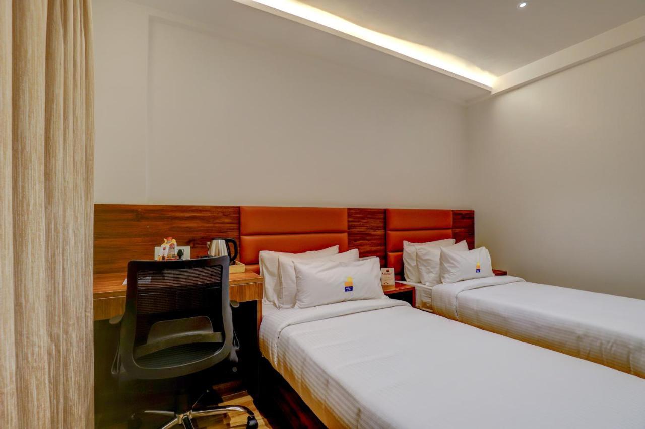 Myspace Triton Suites Bangalore Bagian luar foto